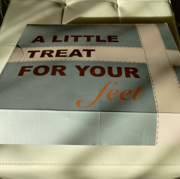 NWT in Box Slipper Socks Buffalo Check Pattern - Picture 12 of 16